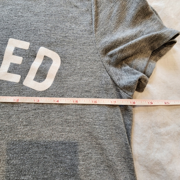 Women Blessed t-shirt size extra large - Picture 4 of 5